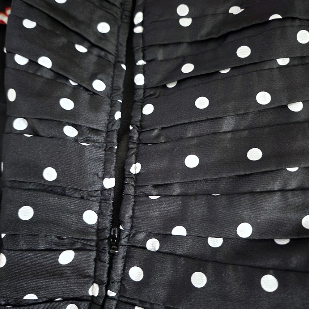White House Black Market Bustier - Picture 4 of 4